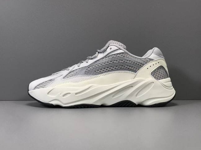 women air yeezy 700 boosts-006